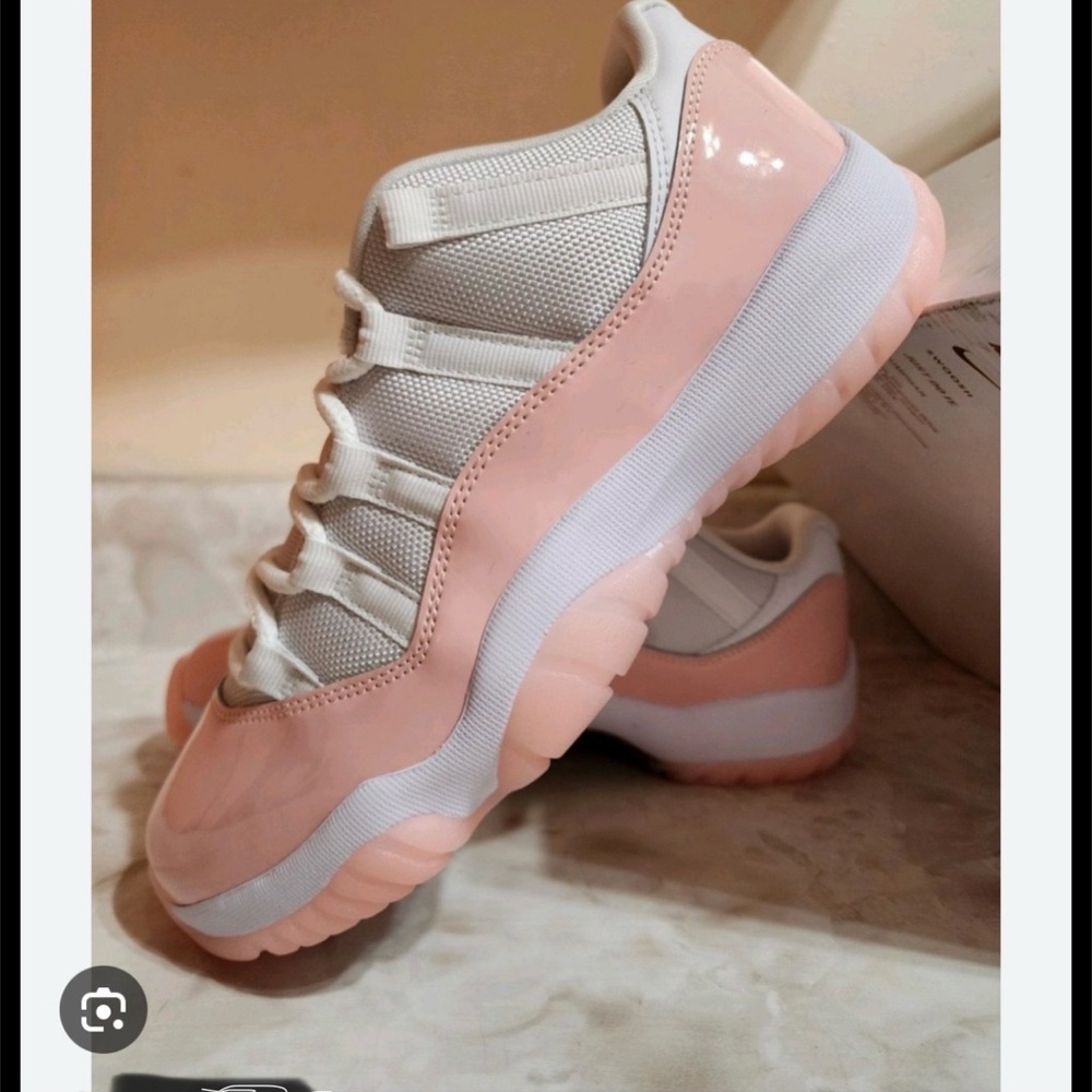 Jordan Women's Pink and White Sneakers